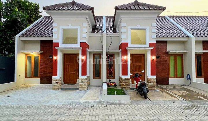 Rumah siap huni akses dekat stasiun kereta depok 2