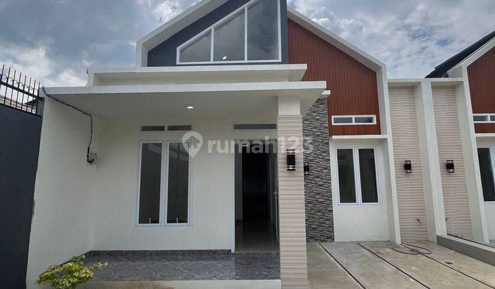 Rumah Keren Siap Huni Eklusif Akses Tol di Depok  1