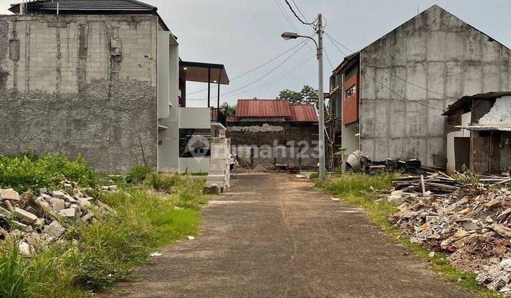 Rumah 2 Lantai Siap Huni 900 Meter Ke Pintu Tol Depok 2