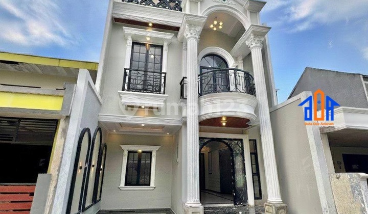 Rumah 3 Lantai Siap Huni Dalam Komplek Asri Depok 2