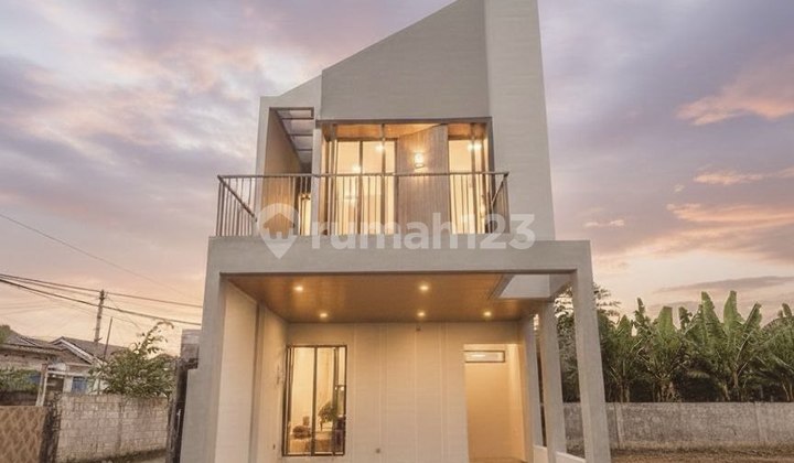 Fully Furnished 4 Bedroom House with Easy Toll Road Access 2