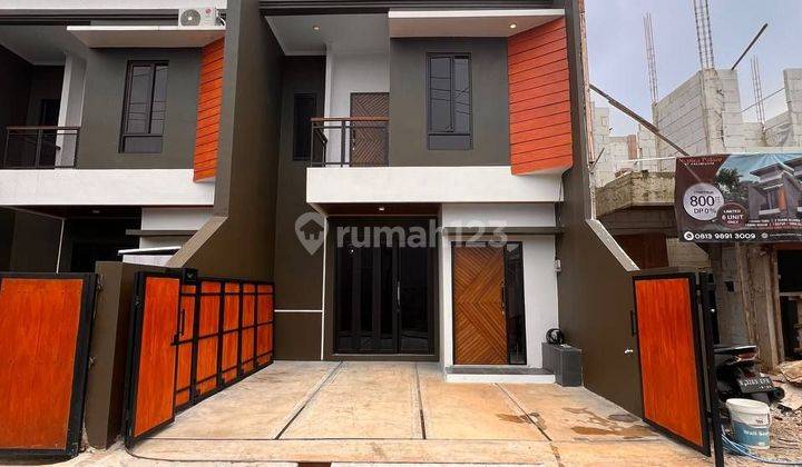 Rumah Siap Huni Dekat Stasiun Kereta Api Depok 1