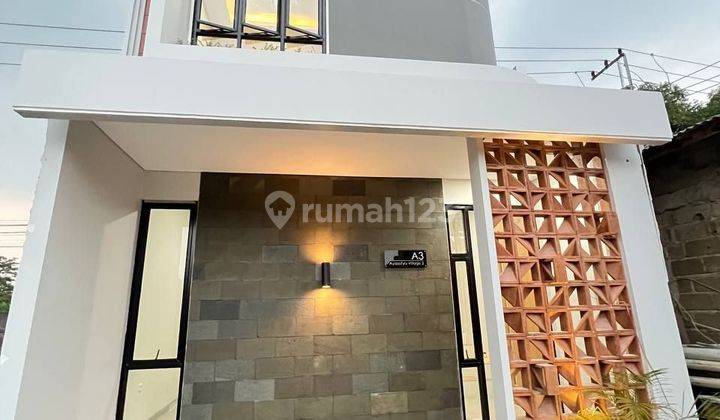 Rumah 2 Lantai Modern Dekat Stasiun LRT Depok 2