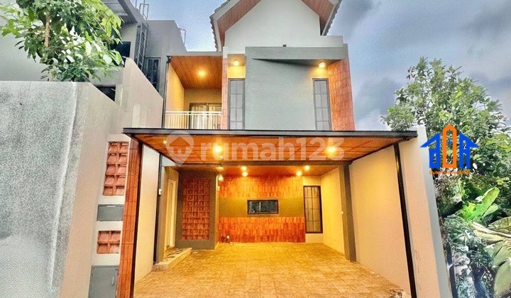 Rumah Furnished di Komplek Asri Selangkah ke Pintu Tol Tangsel