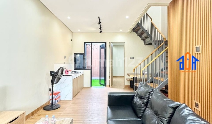 Cheap Furnished House Near Limo Depok Toll Gate 8