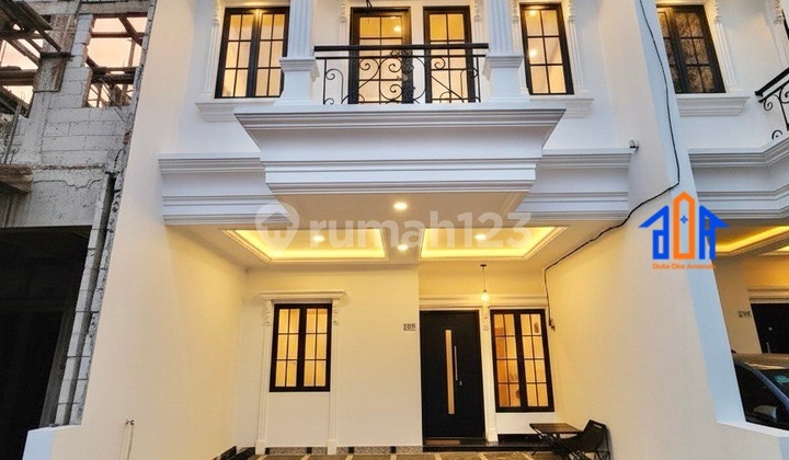 3-Story House Ready to Occupy in Beji Depok, Within a Serene Complex