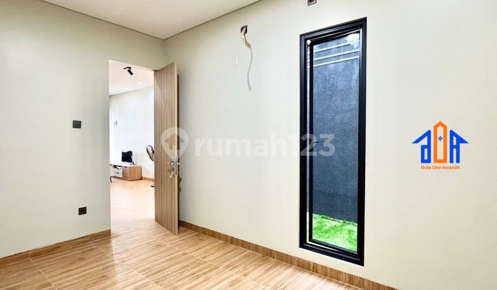 Cheap Furnished House Near Limo Depok Toll Gate 19