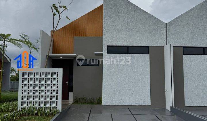 Rumah Modern Fasum Lengkap Dekat Stasiun Kereta Api 1