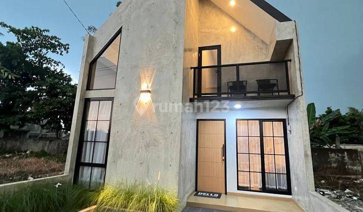 Rumah 1,5 Lantai Aesthetic Modern Dekat Stasiun Kereta Api Depok