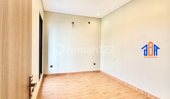 Cheap Furnished House Near Limo Depok Toll Gate 32