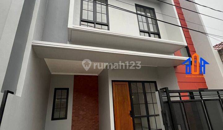 Rumah 2 Lantai Modern Dalam Komplek Nyaman Depok 2