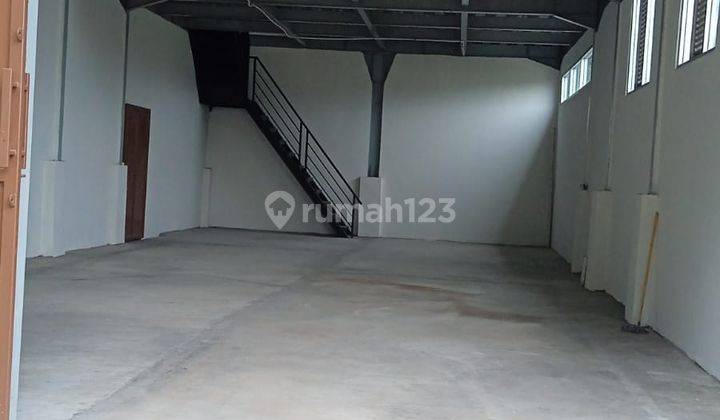 Disewakan Gudang di Narogong, Bekasi  1