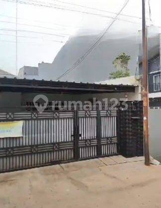 Dijual Rumah Bagus di Jati Makmur Pondok Gede Bekasi  1