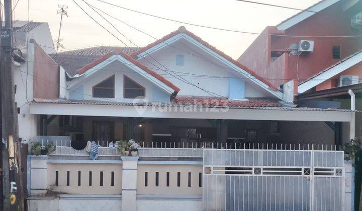 Dijual Rumah Minimalis di Taman Harapan Baru Bekasi  1