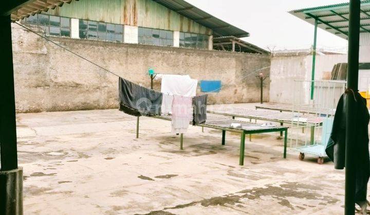 Pabrik Rumah 1 Lantai Jl. Holis Area Pabrik Perkantoran 1
