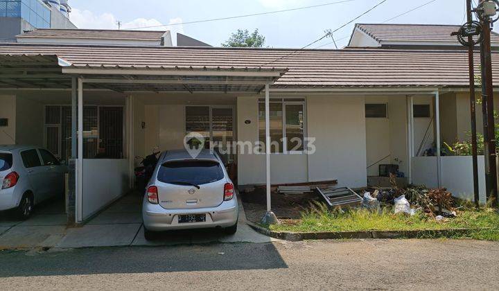Rumah strategis dekat kawasan perkantoran kota Bandung 1