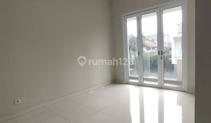 Rumah Baru Modern Minimalis 2 Lantai, Tengah Kota Bandung