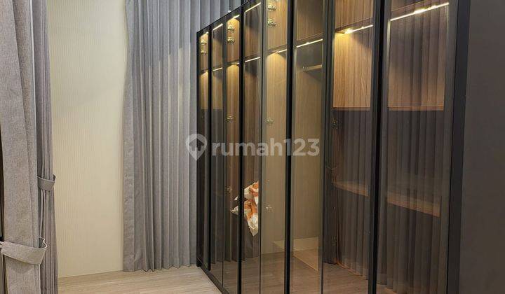 Dijual Rumah La Ritz Wood Pakuwon Indah Lontar Surabaya New Full Furnished By Interior 2