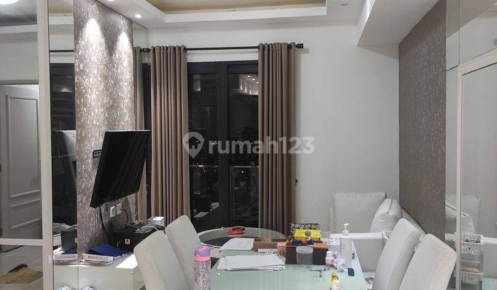 Apartemen THE PEAK TUNJUNGAN PLAZA 5 2 Kamar Tidur Furnished 2