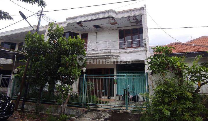 Rumah di Darmo Permai Selatan 230m2 1