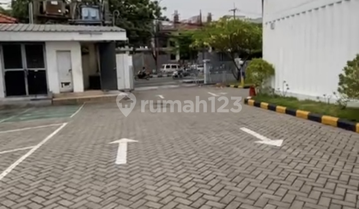 Sewa Tanah+Bangunan Commercial Area Jl. Jenggolo Sidoarjo Luas 1704M2 Lebar 33,5M SHM