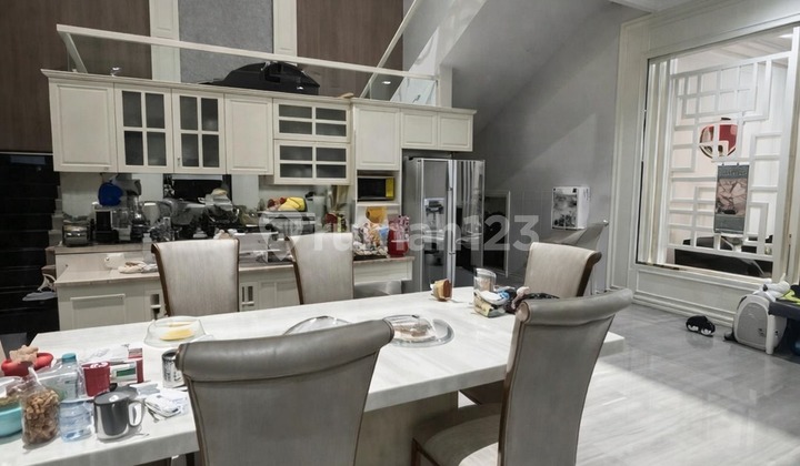 Jual Rumah Graha Famili Luas 450M2 SHM 2