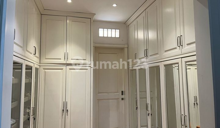 Rumah Graha Famili Luas 450m2 Full Furnished Shm 2