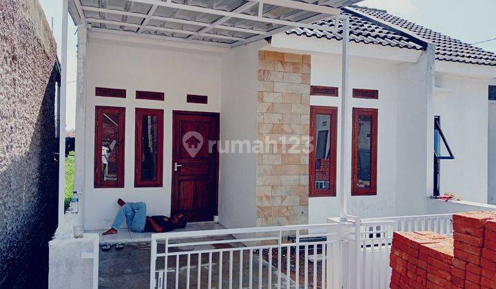 Rumah Ready Mewah Berkualitas Tinggal Pindahan Aja 1