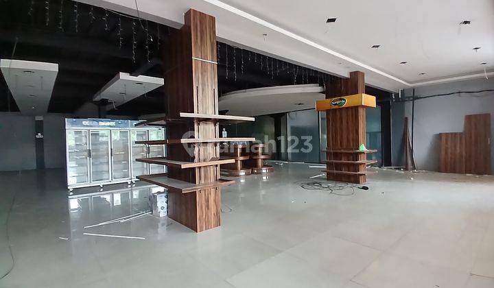 Gedung Di Tengah Kota Smg 1