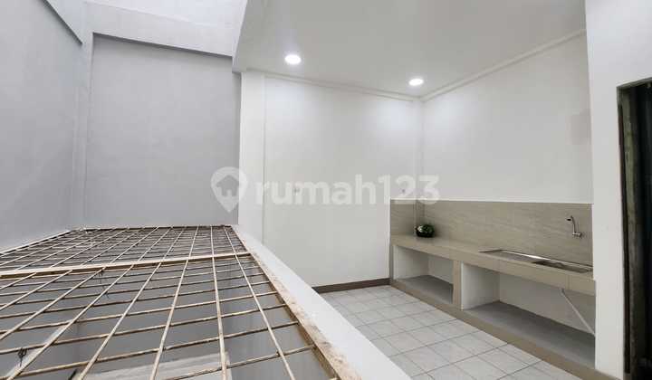 Ready-to-Use Shop House, Suitable for Business and Office. Jagalan, Semarang - 10954 2