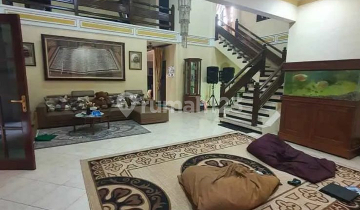 Rumah Siap Huni dan Nyaman  Jl.Ngesrep Banyumanik Semarang – 10462 2