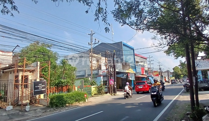 House by the Side of Lamper Road 2