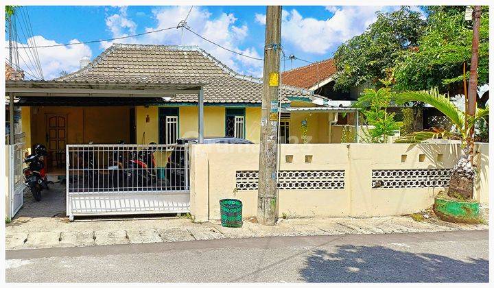 Rumah Sederhana Dalam Beteng Kraton Dekat Kampung Wisata Taman Sari 1