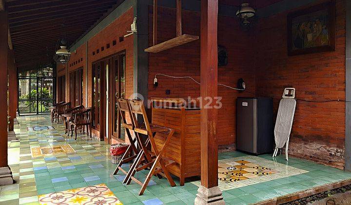 Villa Joglo Dengan Kolam Renang 18