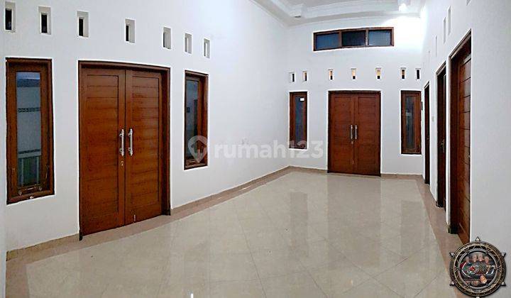 Rumah Hoek Type 90 di Ngemplak 7