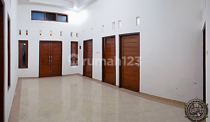 Rumah Hoek Type 90 di Ngemplak 8