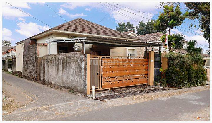 Rumah Nyaman Hoek Dekat Kampus Uii 2