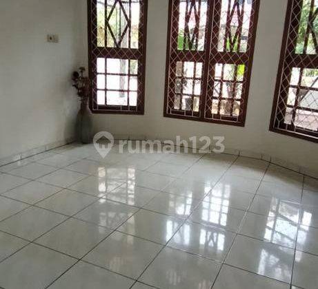 Sewa Cepat Rumah Jatiwaringin Sudah Renovasi Lb 195m2, Lt 178m2 15
