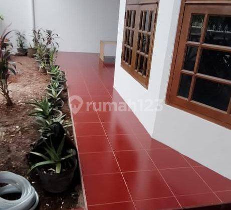 Sewa Cepat Rumah Jatiwaringin Sudah Renovasi Lb 195m2, Lt 178m2 31