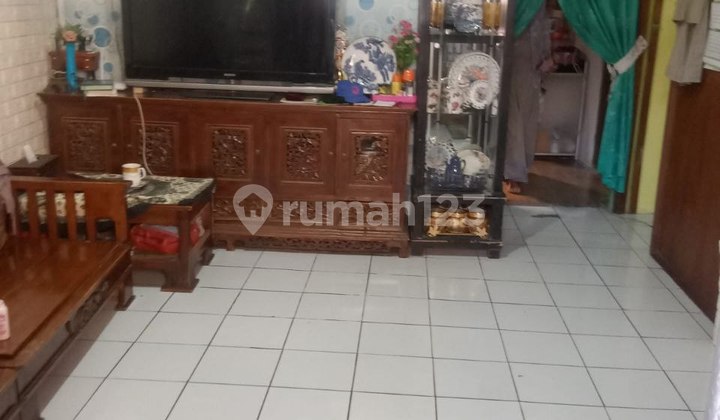 Jual cepat rumah dekat Mall Lippo Karawaci di Binong Permai 2