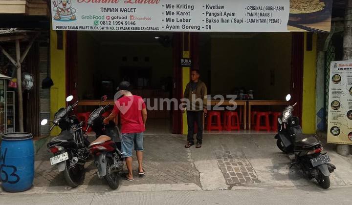 Dijual Rumah Taman Walet di Jalan Utama Cocok untuk Toko