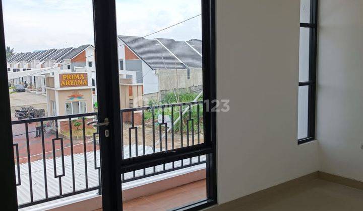 Ruko Sewa 2 Lantai di Komplek Pertokoan Aryana Karawaci dekat kolam renang. Curug 3
