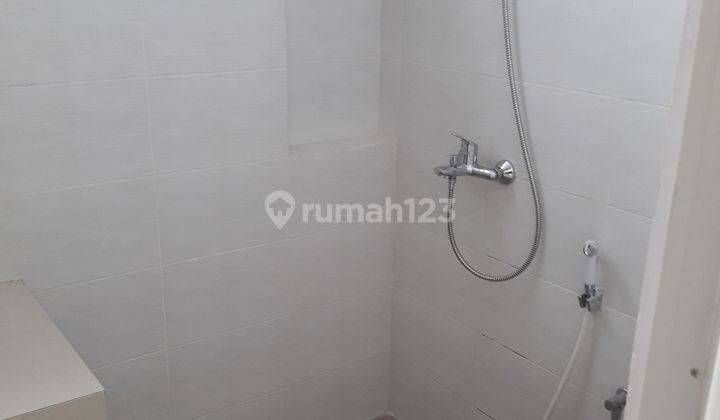 Ruko 2 Lantai Siap Pakai dng Parkiran luas di Legok 5