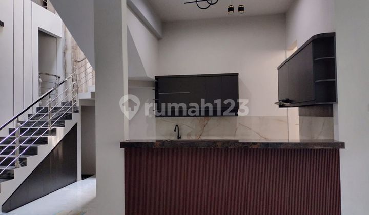 rumah baru cakep di  Araya Malang harga nego sampai deal! 2