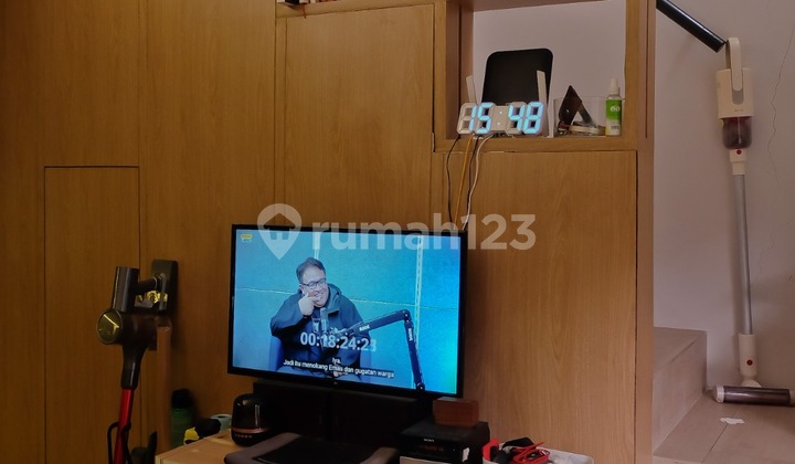 Sell Beautiful Semi-Furnished Invensihaus R Tabebuya House in BSD Sell Beautiful Semi-Furnished Invensihaus R Tabebuya House in BSD