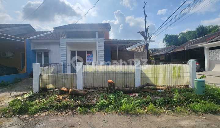 Grande Karawaci House Cheap Price, Large Land Area 2