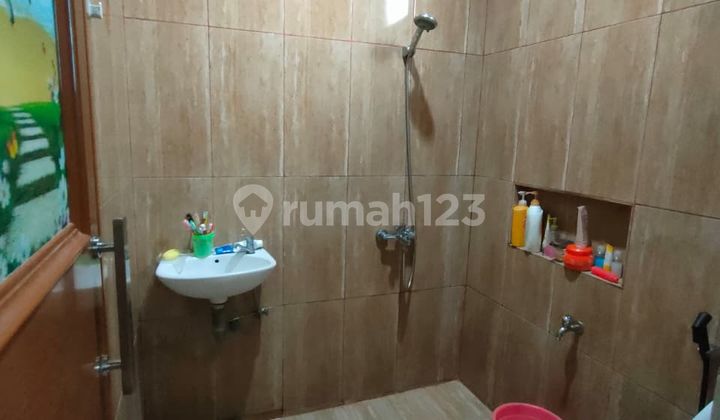 Bali Dwipa 2-Story House (Lake View at the Back) 2