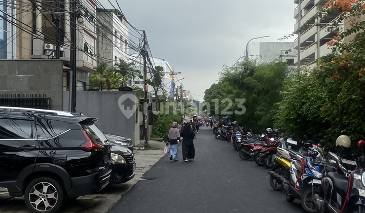 Gedung Kantor 4 Lantai Di Gajah Mada Cocok Buat Resto Or Kost Gedung Kantor 4 Lantai Di Gajah Mada Cocok Buat Resto Or Kost