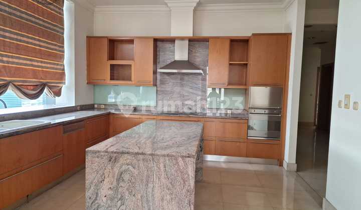 Apartemen Airlangga 4br Unfurnish Lantai 31  2