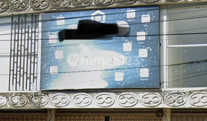 3-Storey Shophouse in West Denpasar Strategically Suitable for Business 3-Storey Shophouse in West Denpasar Strategically Suitable for Business